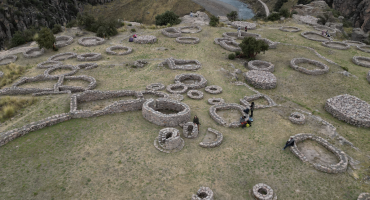 taqrachullo espinar cusco tour